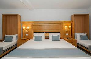 EVLOGIA HOTEL by Greek Pride