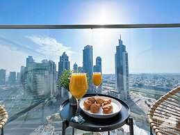 Elegance at Burj Crown Downtown Balcony & View