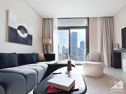 Elegance at Burj Crown Downtown Balcony & View
