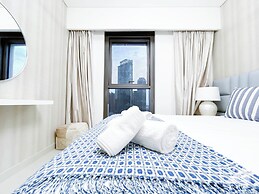 Luxury at Burj Crown Downtown Balcony & View