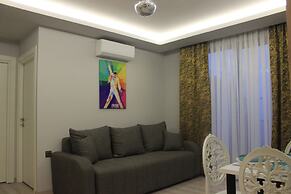 Retro Star Suites