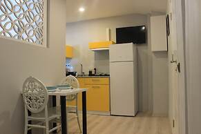 Retro Star Suites