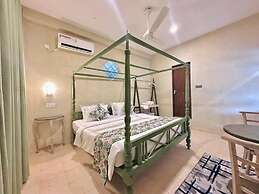 The Vitamin Sea Villa