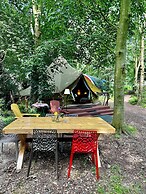 Camping De Helleborus