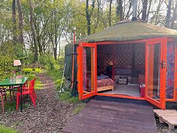 Camping De Helleborus