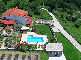 House of Green Experience