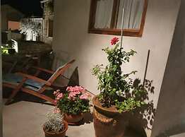 Charming Rooms & Apartments Stelio