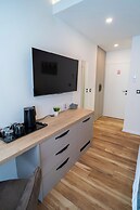 Seafront Sunset Studio&Rooms