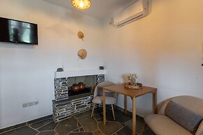 Mirsini Apartments in Sifnos