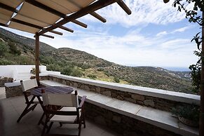 Mirsini Apartments in Sifnos