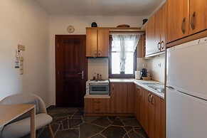 Mirsini Apartments in Sifnos