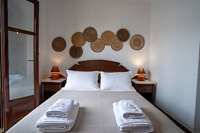 Mirsini Apartments in Sifnos
