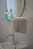 Mirsini Apartments in Sifnos