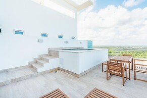Penthouse With Private Picuzzi in Cap Cana