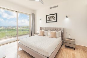 Penthouse With Private Picuzzi in Cap Cana