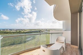 Penthouse With Private Picuzzi in Cap Cana