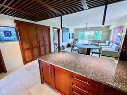 Apt With 2BR and Beach Access in Punta Palmera