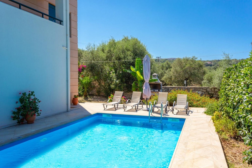 Villa Olive in Gerani