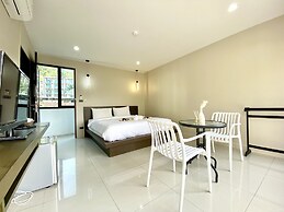 Mamatel Boutique