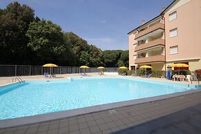 Rosolina Cozy Flat wth Pool