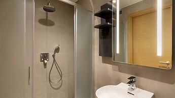 B&B HOTEL Como Baradello
