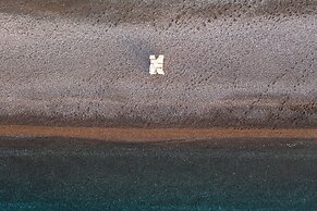 Aethrion Luxury Villas & Suites