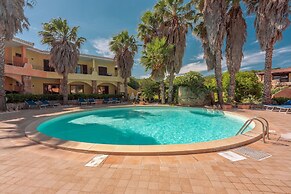 Tranquile Palau Green Village Studio 2 Persons Plus Possible Extra Chi