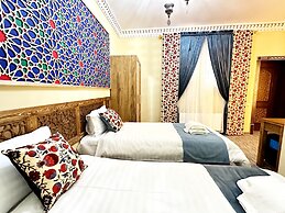 Daro Hotel