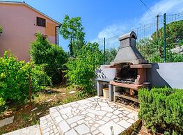 Villa Elisa With View