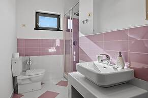 Idyllic Istrian Escape With Pool