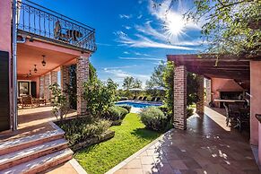 Idyllic Istrian Escape With Pool