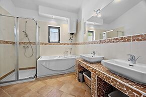 Idyllic Istrian Escape With Pool