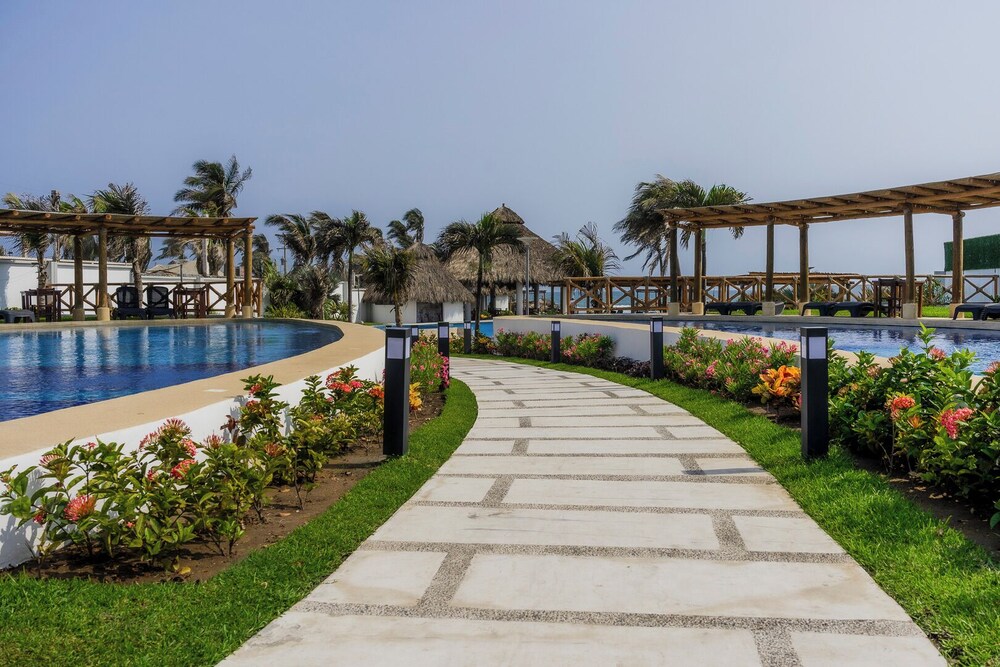 Villa with Pool Private Beach Acapulco
