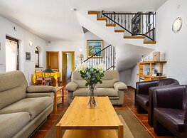 Villa in Visnjan With Private Heated Pool