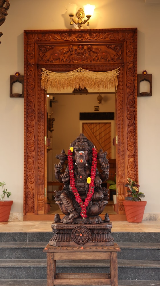 Dwaraka Resorts