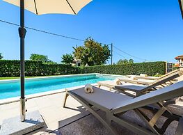 Premium Apartment With Private Pool