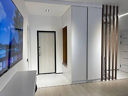 Akay city Golden studio