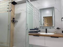 Akay city Golden studio
