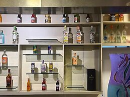 Le Ideal Suites