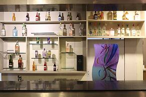 Le Ideal Suites
