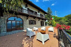 Chalet Miralago