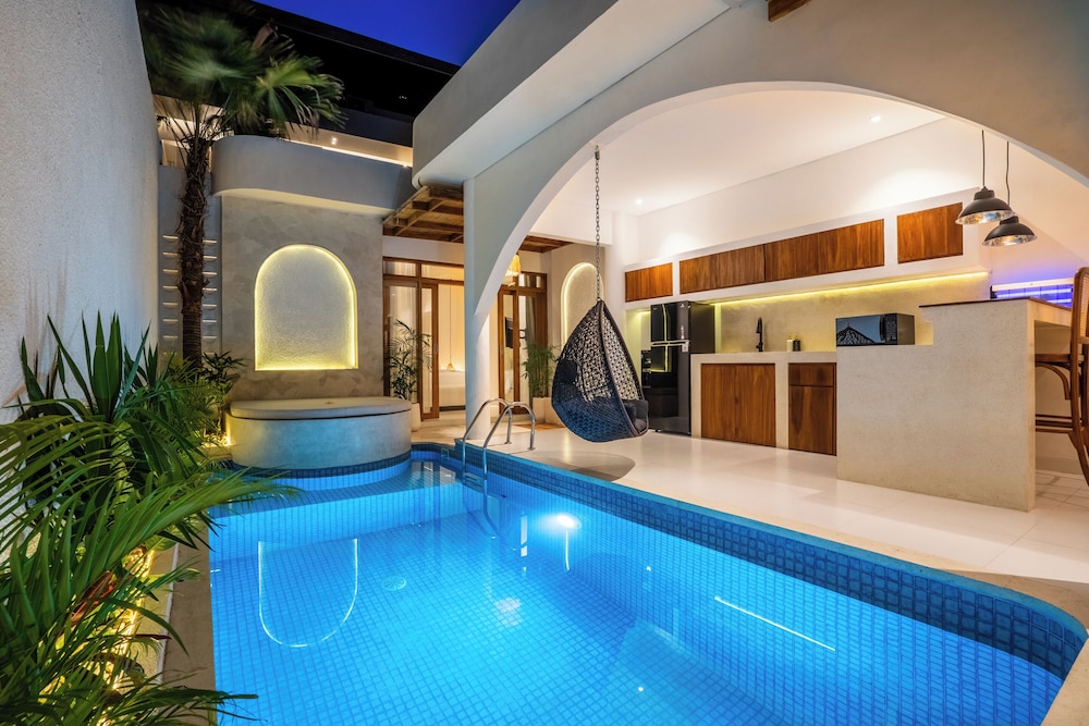 La Feliz Villa Seminyak