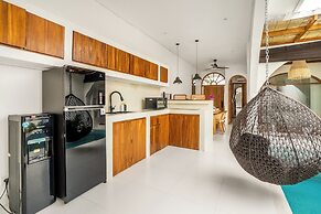 La Feliz Villa Seminyak