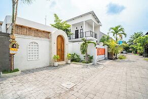 La Feliz Villa Seminyak