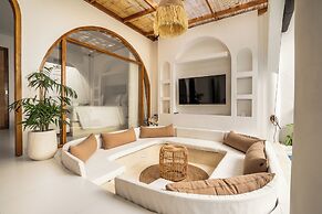 La Feliz Villa Seminyak