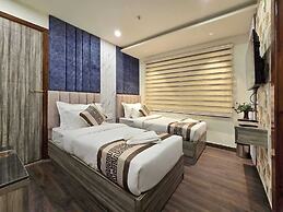 Hotel 7 Days Inn