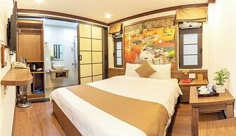 Khai Ngoc Hotel