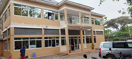Lolac Hotel