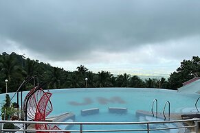 SMDP Resort Hotel CamSur