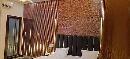Hotel The Shivraat